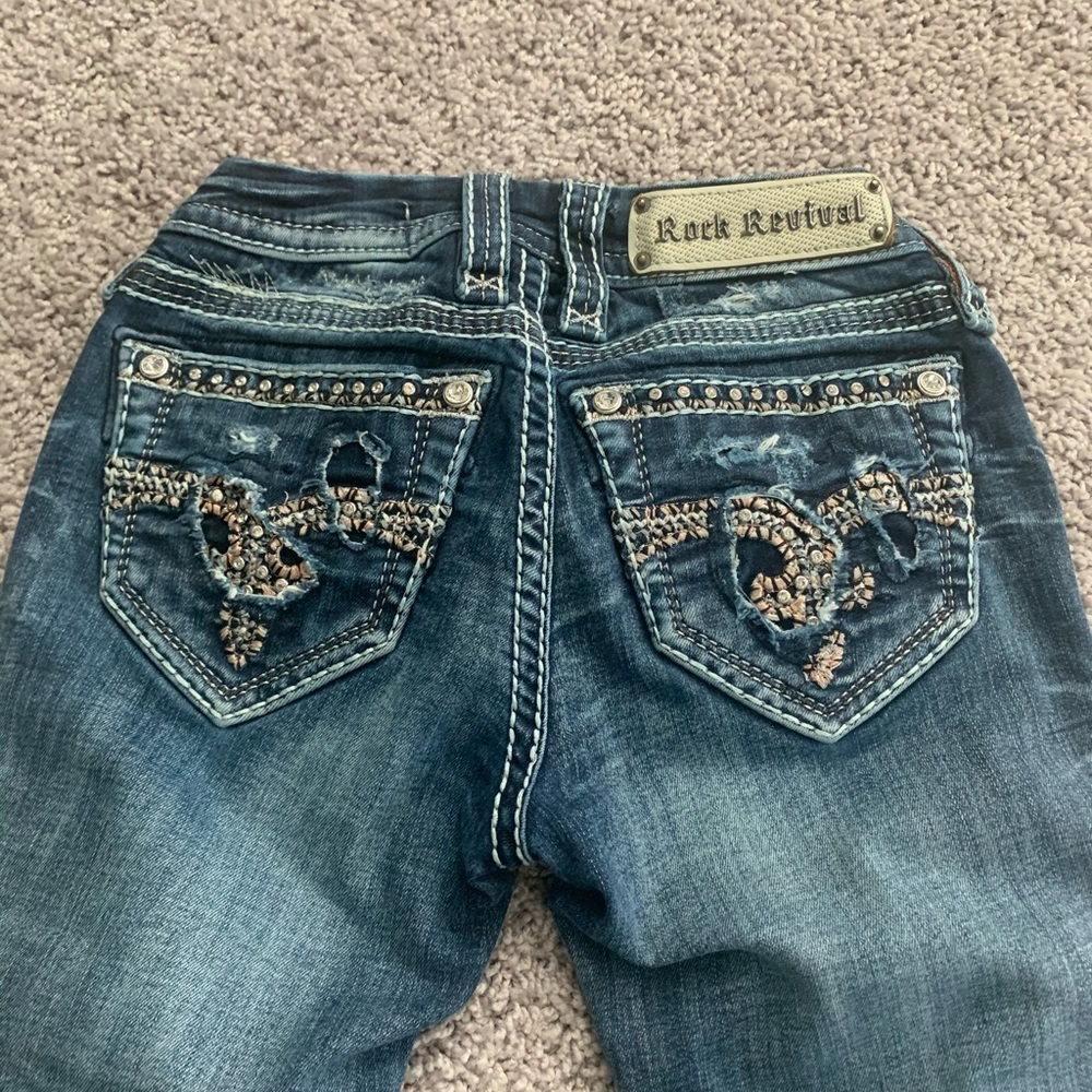 Rock Revival Cropped Jeans size 23